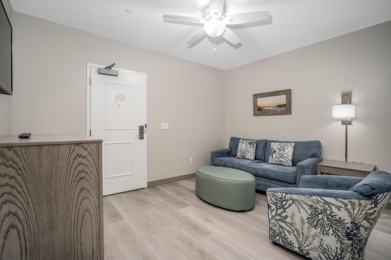 Lighthouse Suites - Best Western Signature Collection Emerald Isle Esterno foto